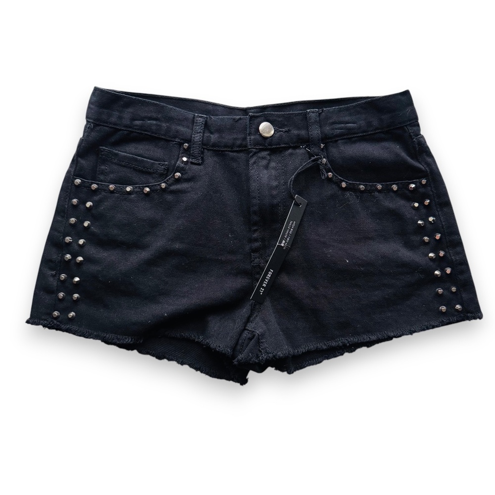 FOREVER 21 Black Studded High Rise Denim Shorts NWT Size 26